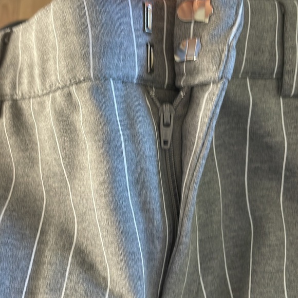 Torrid Comfort Flex Waistband Slim Taper Studio Luxe Ponte High-Rise Pant Sz 10S - Picture 7 of 8